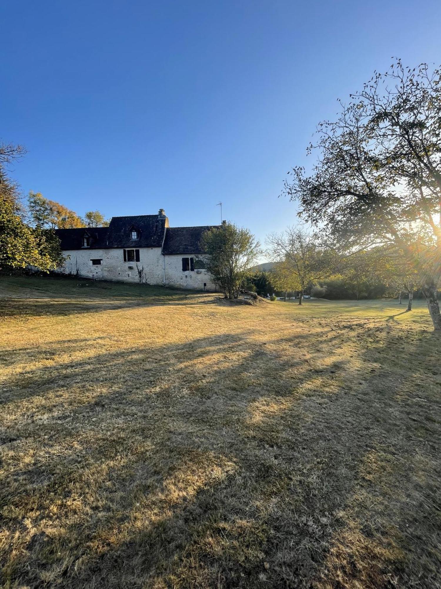 Domaine Du Bonheur En Pierre Avec Piscine, Proche Sarlat Villa Carlux Luaran gambar